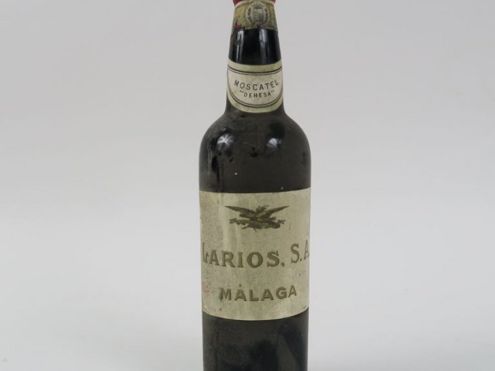 1 VIEILLE BOUTEILLE MOSCATEL LARIOS S.A. MALAGA