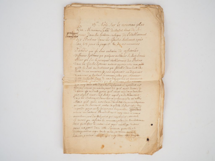 MANUSCRIT. Note sur le plan que Monsieur l'abbé de Vertot vient de se 