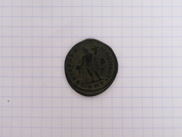 Constance I Chlore (293-306 apr. J.-C.), follis ou nummus, R/ GENIO PO