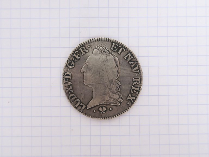 Louis XV, écu dit « à la vieille tête », 1772 L, Bayonne. B