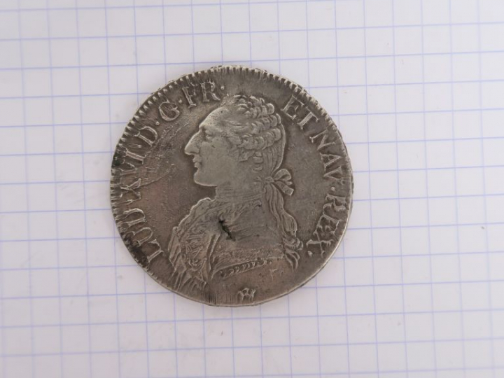 Louis XVI, écu dit « aux branches d’olivier », 1780 M, Toulouse. TB-TT
