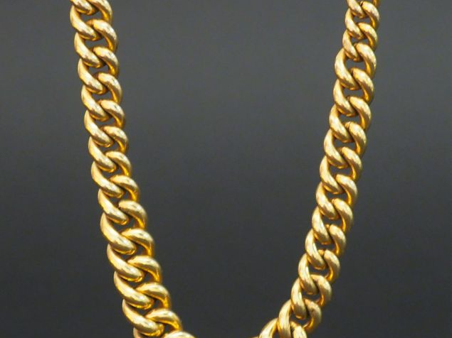 Collier en or 14 cts. Poids : 46 g