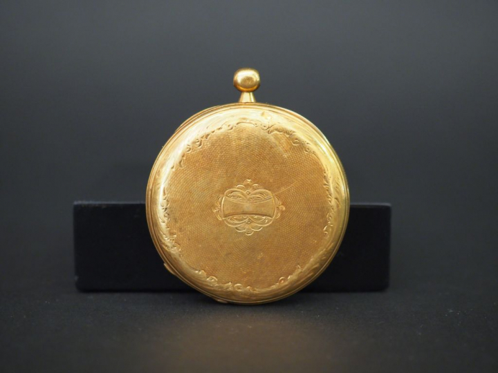 Montre de gousset en or et métal. Poids tel : 56 g