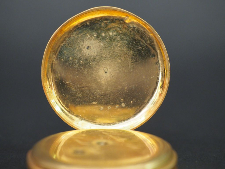 Montre de gousset en or et métal. Poids tel : 56 g