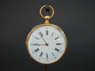 Vente aux enchères Montre de gousset en or. Poids tel : 64,50 g