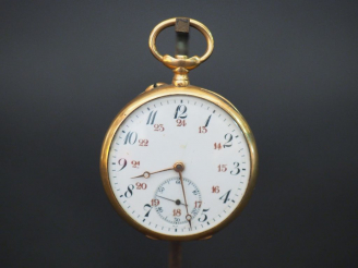Vente aux enchères Montre de gousset XIXème en or Poids tel : 66 g