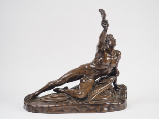 Vente aux enchères Ecole française XIXème.  "Soldat Spartiate". Sculpture en bronze à pat