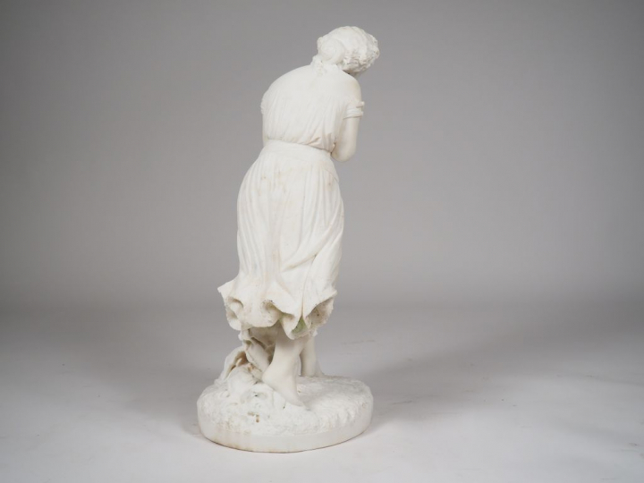 METELLO MOTELLI. "Marchande d'amours".  Sculpture en marbre de Carrare