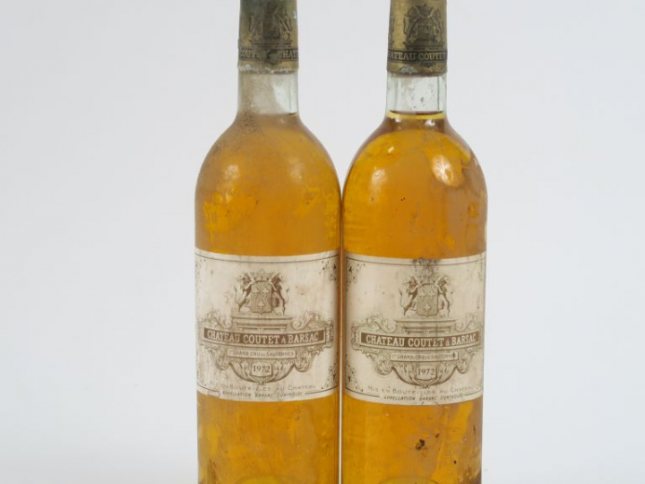 2 BOUTEILLES CHÂTEAU COUTET 1er CC SAUTERNES - 1972 - BG/BS