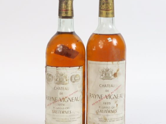 2 BOUTEILLES CHÂTEAU RAYNE VIGNEAU 1er CC SAUTERNES : 1 DE 1974 BG - 1