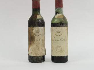 Vente aux enchères 2 DEMIES BOUTEILLES MOUTON CADET - 1954 - 1 MEP/1 BEP/EA