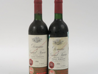Vente aux enchères 2 BOUTEILLES DOMAINE GRAND FAURIE GC ST EMILION - 1964 - BG