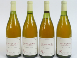 Vente aux enchères 4 BOUTEILLES MONTRACHET NOEL BOUTON - 1985 - 1 à 2 CM/1 à 3 CM/1 à 4 C
