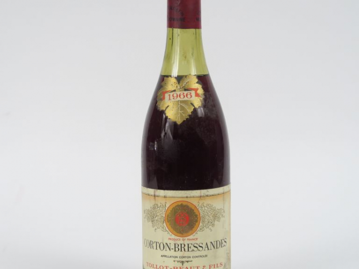 1 BOUTEILLES CORTON BRESSANDES TOLLOT BEAUT - 1966 - 4 CM