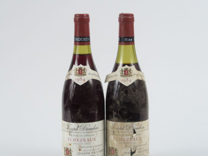 2 BOUTEILLES ECHEZEAUX GC J. DROUHIN - 1984 - 1 à 1,5 CM/1 à 3,5 CM
