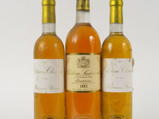 Vente aux enchères 3 BOUTEILLES 1er CC SAUTERNES : 1 CHÂTEAU SUDUIRAUT 1983 BG - 2 CHÂTEA