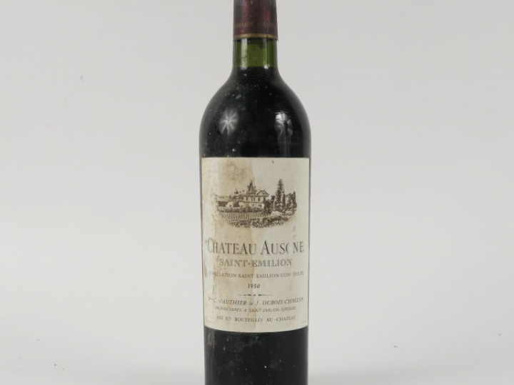 1 BOUTEILLE CHÂTEAU AUSONE ST EMILION - 1950 - BG+/ETLT/CAPS NEUTRE/BO