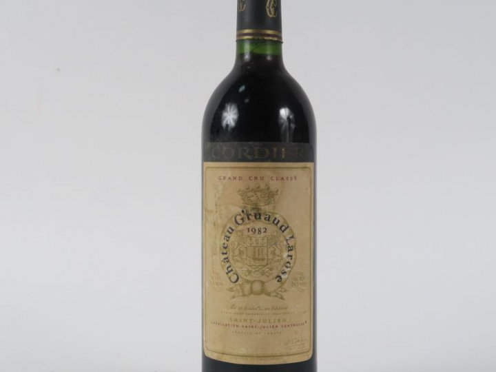 1 BOUTEILLE CHÂTEAU GRUAUD LAROSE GCC ST JULIEN - 1982