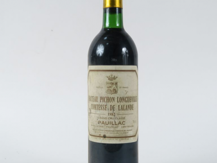 1 BOUTEILLE CHÂTEAU PICHON LONGUEVILLE COMTESSE DE LALANDE - 1982 - BG