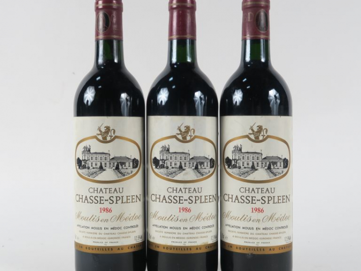 3 BOUTEILLES CHASSE SPLEEN MOULIS - 1986 - BG++