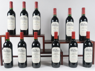 Vente aux enchères 12 BOUTEILLES CHÂTEAU LES TROIS CROIX FRONSAC - 2001 - CBO