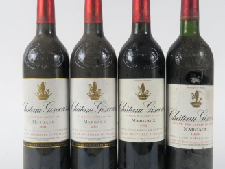 Vente aux enchères 4 BOUTEILLES CHÂTEAU GISCOURS GCC MARGAUX : 1 de 1986 BG - 1 de 1998 -