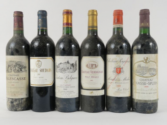 Vente aux enchères 6 BOUTEILLES MEDOC : 1 CHÂTEAU BELGRAVE GCC 1990 BG - 1 CHÂTEAU SOUDAR
