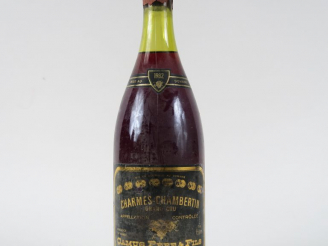 Vente aux enchères 1 MAGNUM CHARMES CHAMBERTIN GC CAMUS - 1982 - 4 CM/ES/CAPS CIRE AB