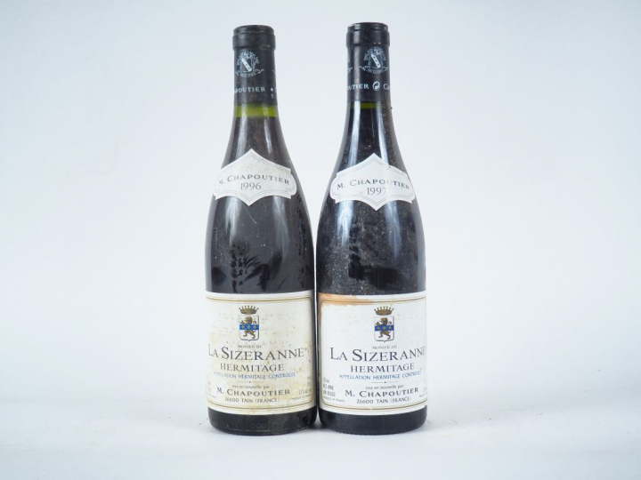 2 BOUTEILLES HERMITAGE 'LA SIZERANNE' M. CHAPOUTIER - 1 de 1996 - 1 de