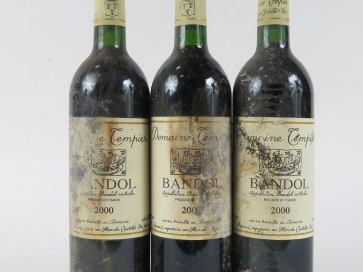 3 BOUTEILLES DOMAINE TEMPIER BANDOL - 2000 - BG+/ET