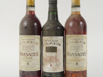 Vente aux enchères 3 BOUTEILLES RIVESALTES DOMAINE CAZES : 1 RIVESALTES VIEUX 1980 - 1 RI