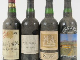 Vente aux enchères 4 BOUTEILLES MAURY MAS AMIEL DUPUY : 1 de 1979 - 1 de 1984 - 1 de 1986