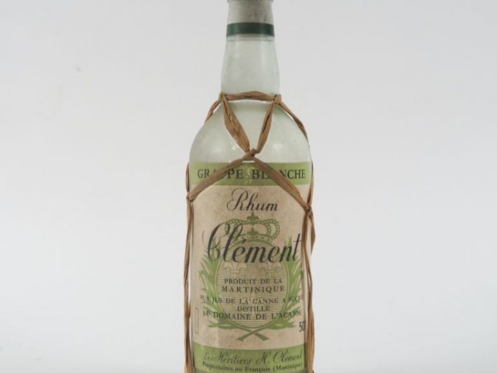 1 BOUTEILLE RHUM BLANC CLEMENT 'GRAPPE BLANCHE' 50°