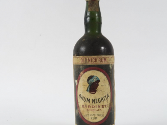 Vente aux enchères 1 VIEILLE BOUTEILLE RHUM NEGRITA 'OLD NICK RUM'