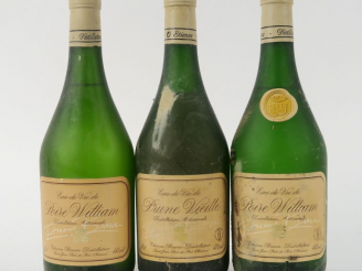 Vente aux enchères 3 BOUTEILLES ETIENNE BRANA :  2 POIRE WILLIAM - 1 PRUNE VIEILLE