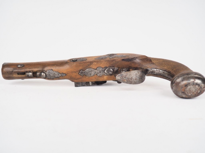 Pistolet d'arçon à silex 1er Empire par Offrey fils comme en atteste l