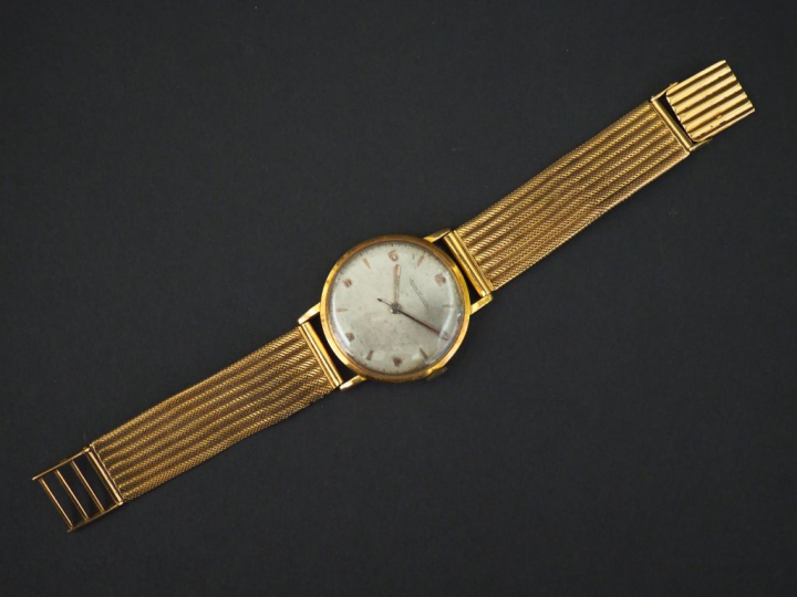 	JAEGER LECOULTRE. Montre bracelet d’homme en or jaune. Bracelet soupl