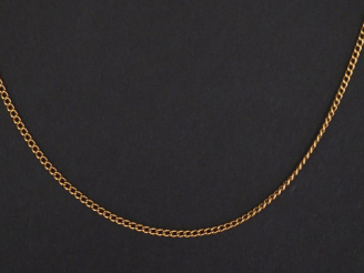 Vente aux enchères Chaine en or jaune. Long. 51 cm Poids. 3,70 g