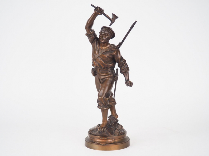 Adrien Etienne GAUDEZ. "Abordarge". Sculpture en bronze à patine médai