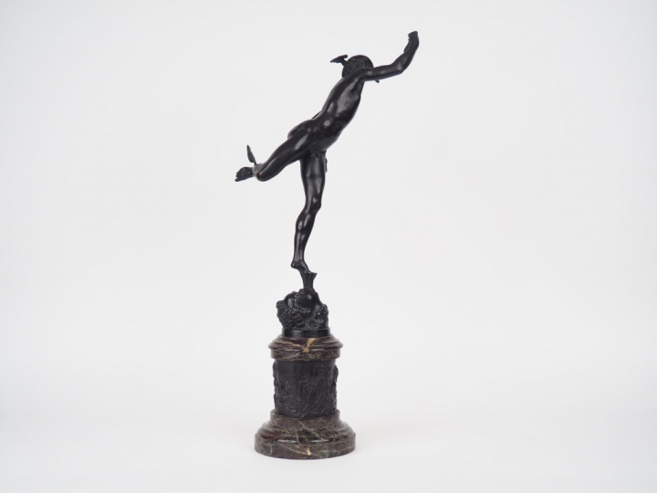 JEAN DE BOLOGNE (d'après). "Mercure ailé". Sculpture en bronze à patin