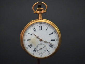 Vente aux enchères Montre de gousset en or jaune, le revers à décor de monogramme. Cadran
