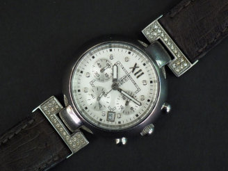 Vente aux enchères CLIO BLUE Montre bracelet de femme, boitier en acier.  Cadran rond à c
