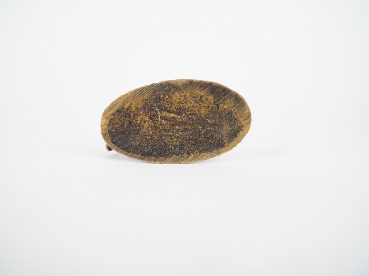 Sujet XIXème en bronze à patine brune "poule picorant". Dim. 5 x 5 x 2