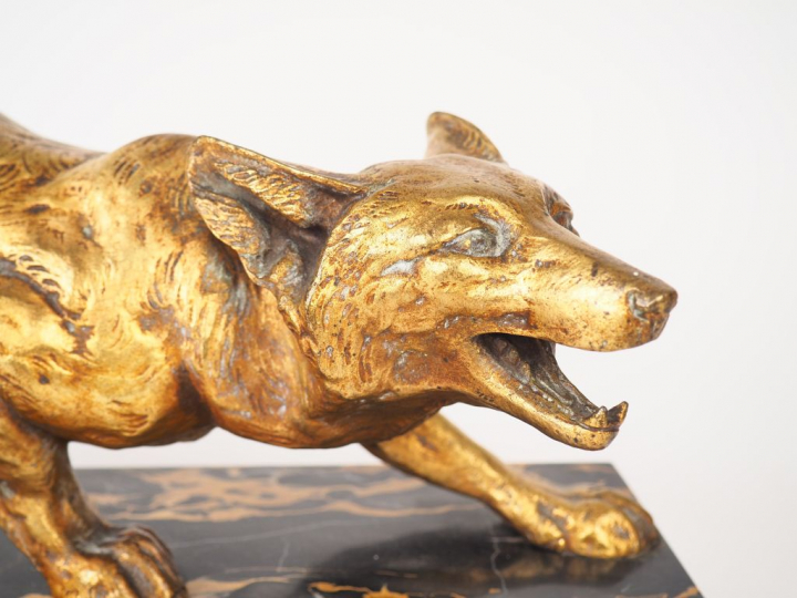 CH. ALVISAN. "Renard". Sculpture en bronze doré. Signée sur la terrass