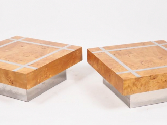 Vente aux enchères Paire de tables basses 1970 en bois et métal. Dim. 27,5 x 70 x 70 cm