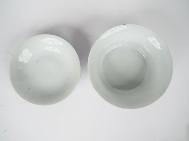 Vietnam, période Thiêu Tri (1840-1847) Grande coupe couverte en porcel