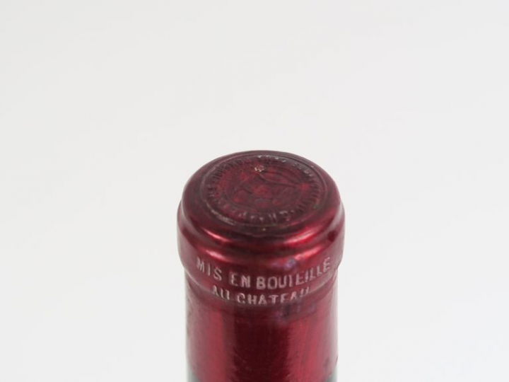 1 BOUTEILLE PETRUS POMEROL - 1951 - LB