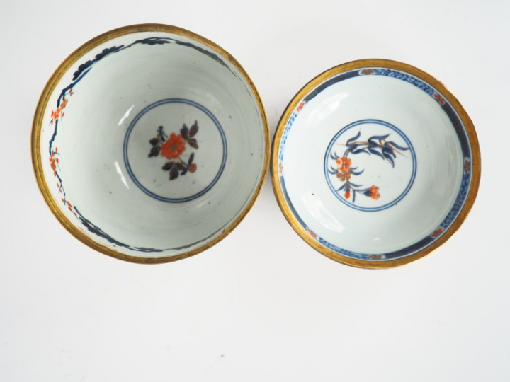 Pot couvert en porcelaine d'Imari XVIIIème, monture en métal doré. H. 