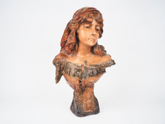 Vente aux enchères C. HOCHËCK. "Connais tu le pays". Sculpture en stuc polychrome. Signée