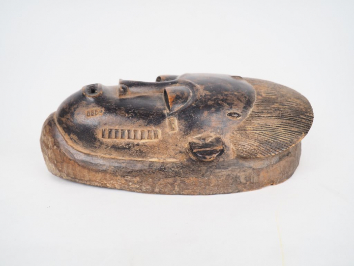 Masque portrait ndoma Baoule, Côte d’Ivoire Bois à patine brune à brun